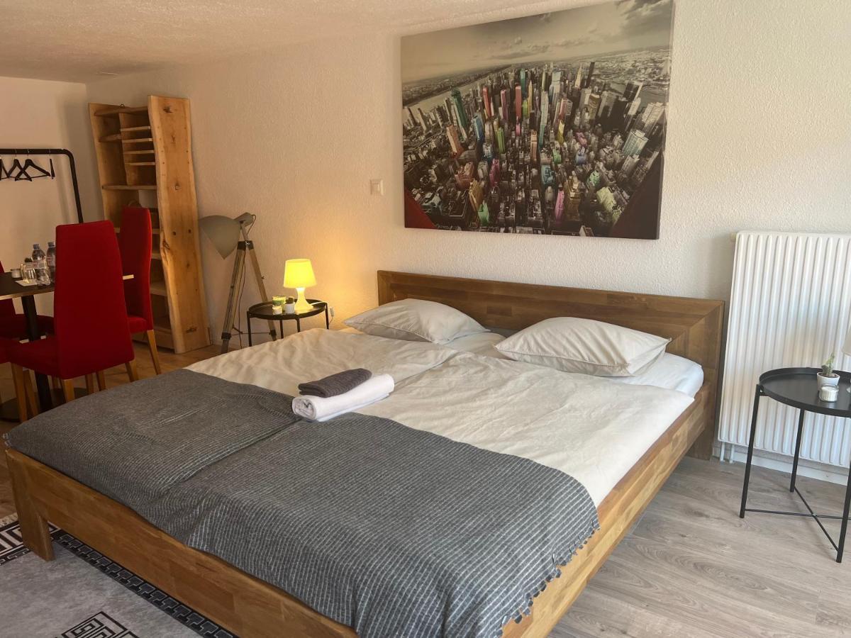 Appartement En Vieille Ville De Porrentruy Bagian luar foto